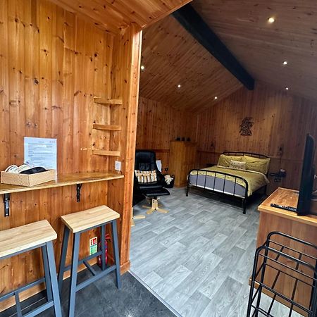 Appartement Taigh Beag à Inverlochy Extérieur photo